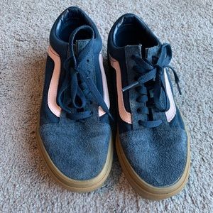 Vans - Navy & Light Pink - Women’s Size 6 / Men’s Size 4.5